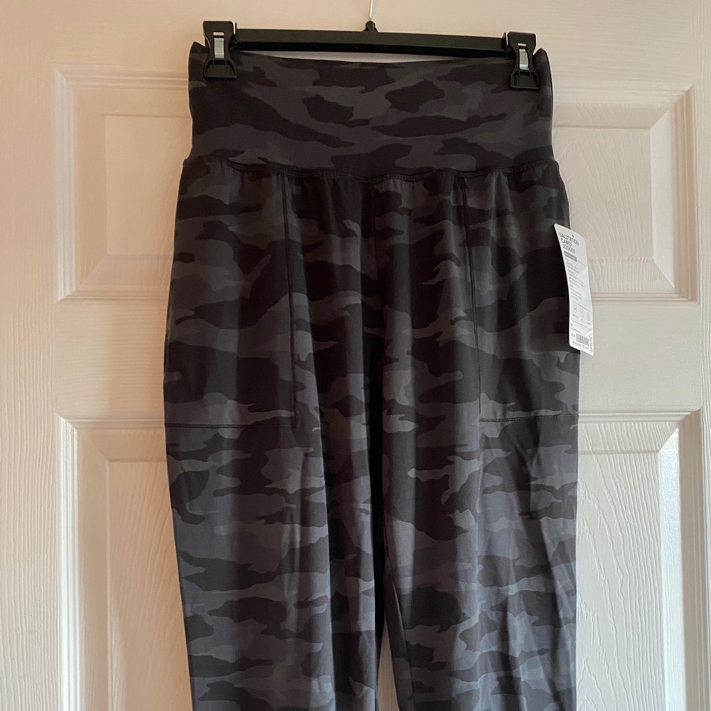Athleta camp joggers